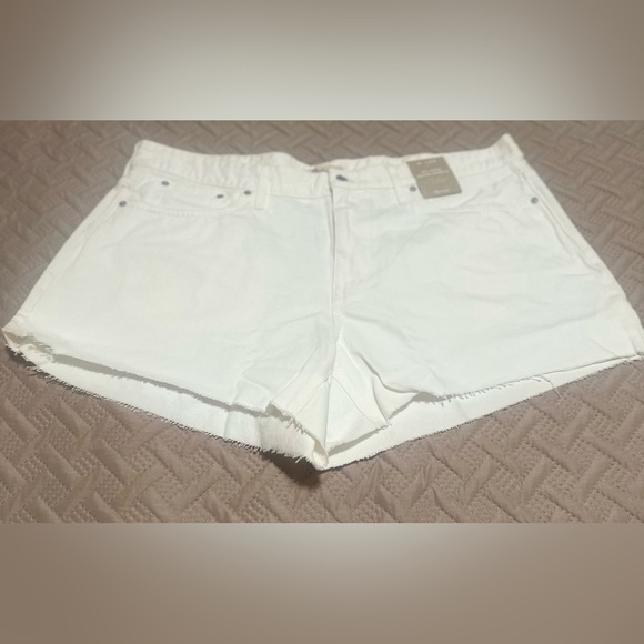 NWT MADEWELL Plus Relaxed Tile White Relaxed Denim Shorts.‎ Size 18W. - Picture 5 of 9